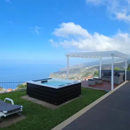 Sublime View - Garden *