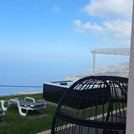 Sublime View - Garden *