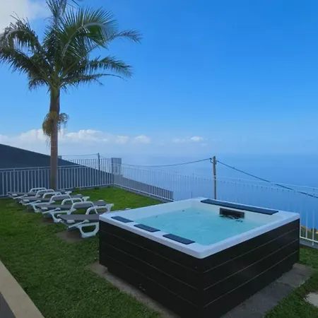 Sublime View - Garden Apartment Quinta Grande